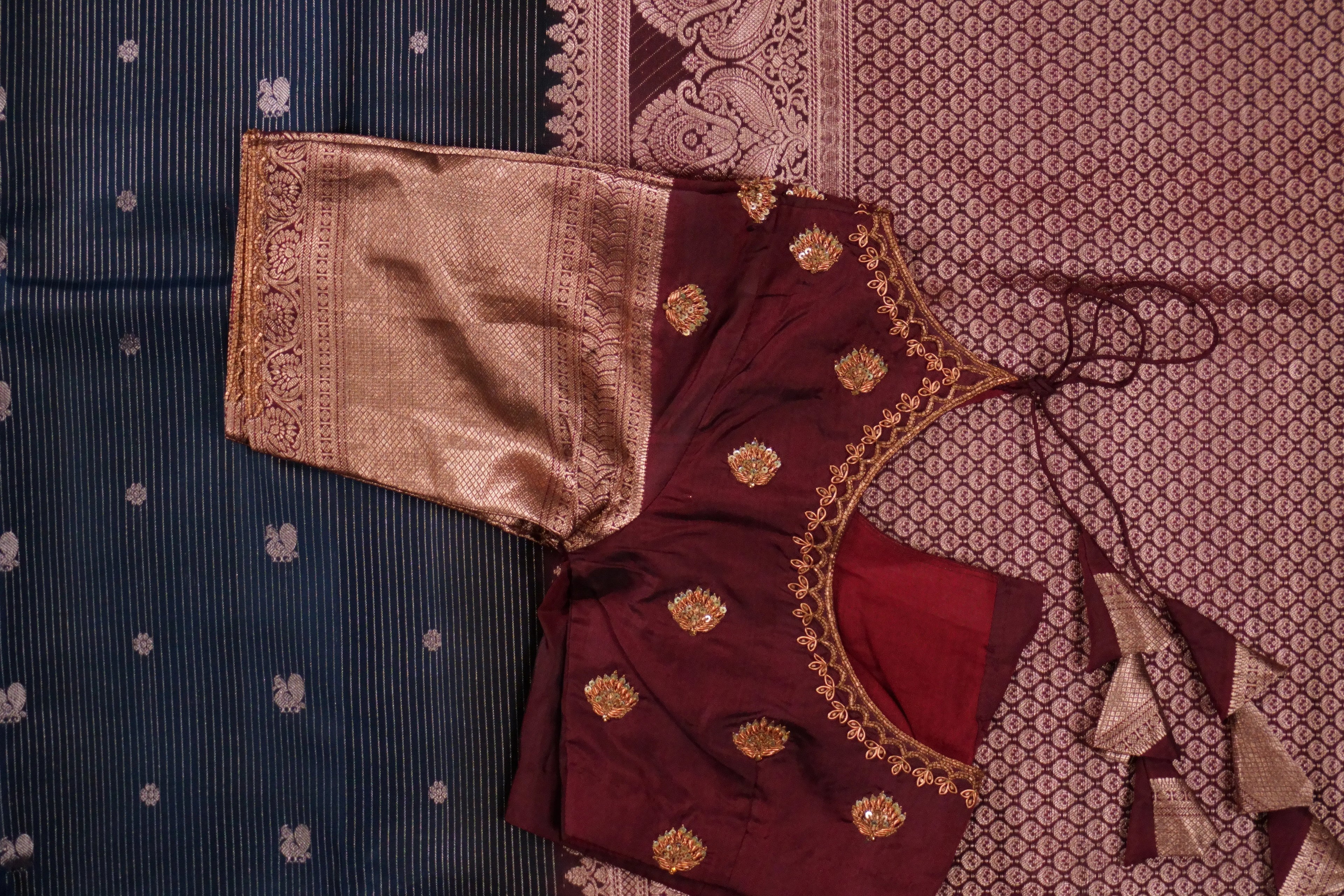 Sutra - Navy and Maroon